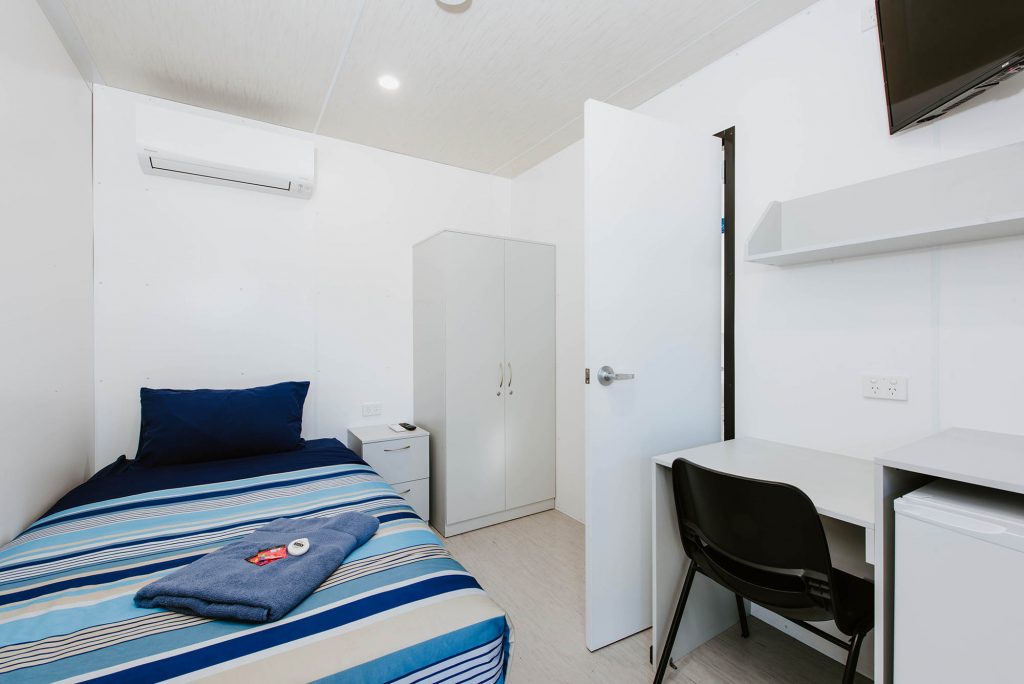 fifo accommodation ulan comfy quiet relaxing bedroom